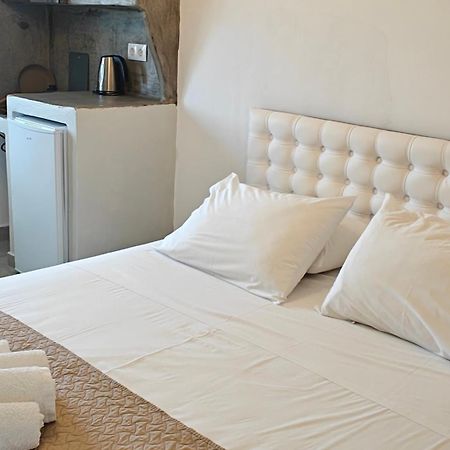 Joannes Vacation Rooms Adámas Eksteriør bilde