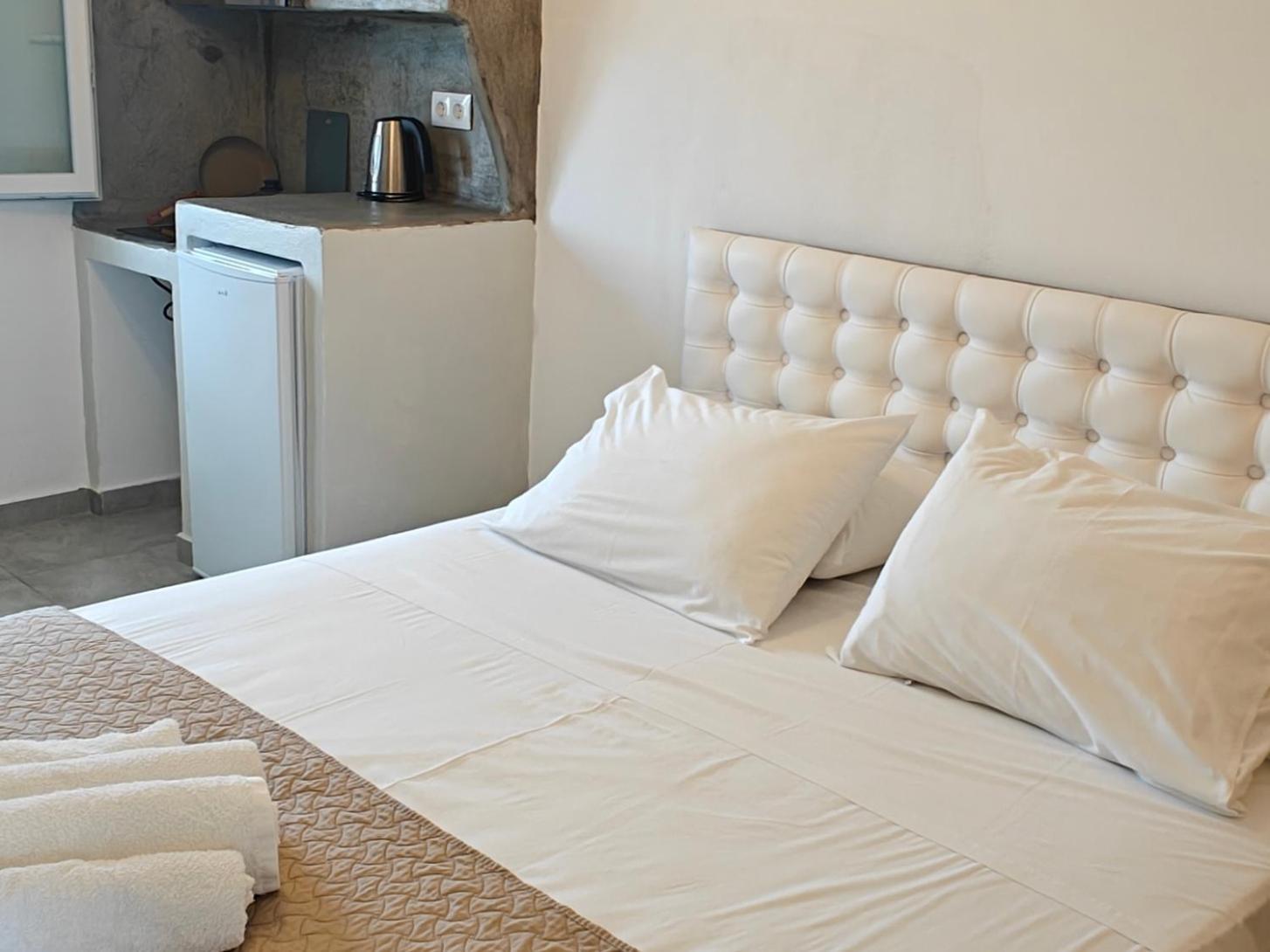 Joannes Vacation Rooms Adámas Eksteriør bilde