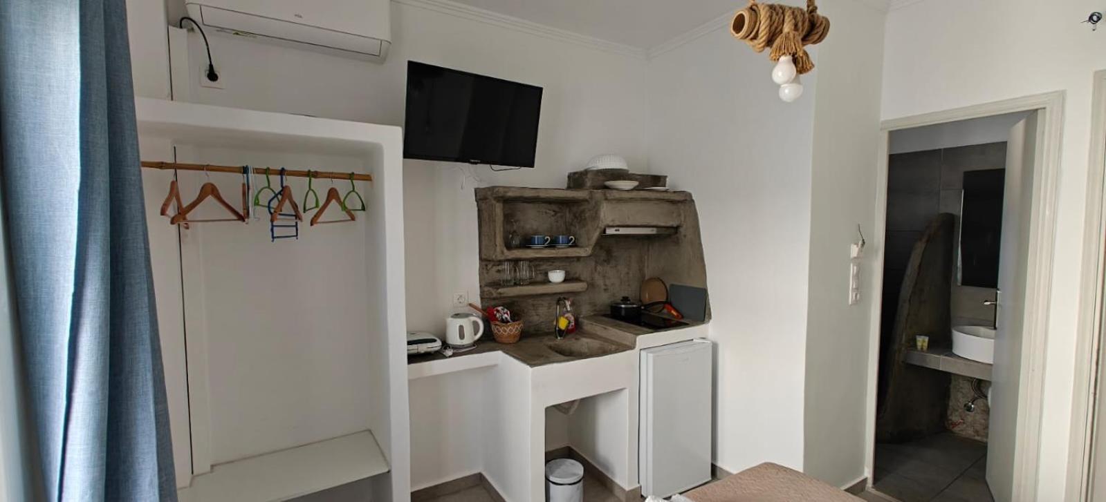 Joannes Vacation Rooms Adámas Eksteriør bilde